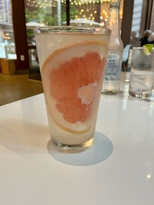 Sabe grapefruit Paloma   at Belse in Dallas