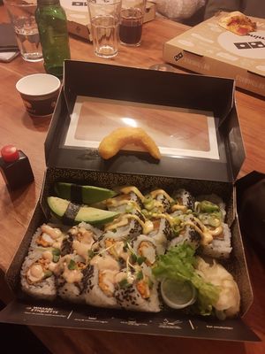box and lemon ebi at SushiPoint in Gouda