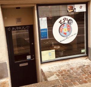 Enghavevej 1 at E.P's Takeaway in Copenhagen