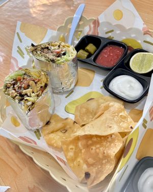 Burmese Tea leaf burrito #Veganuary at COCO Burrito Box in Chiang Mai