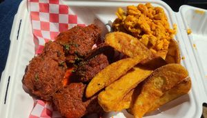 Buffalo wings at Don't be Chick'n in San Jose