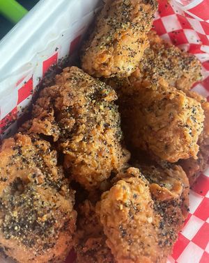 Lemon pepper toss boneless wings 😋 oh my gosh the texture is like real chicken.  at Don't be Chick'n in San Jose