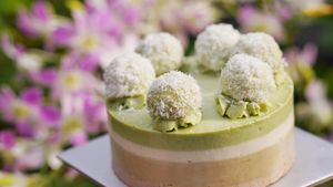 PANDAN COCONUT GULA MELAKA CAKE at Cake Botanica in Central Singapore