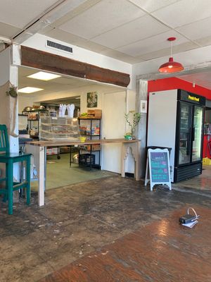 Quaint inside at Garden Truck Foods - Maybe closed in Jacksonville