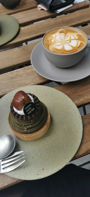 Matcha mont blanc at VeganCafe Sister in Osaka