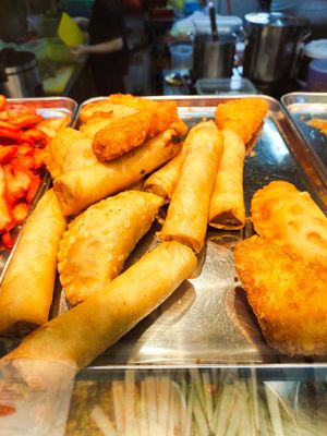 Dishes available at Guilin Vegetarian 桂林素 in East Singapore