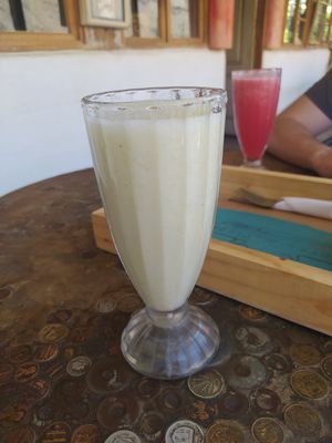 Pear juice at Colores de Pisco in Pisco Elqui