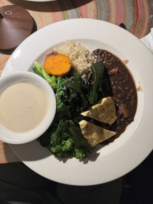 Macrobiotic platter   at Caravan of Dreams in New York City