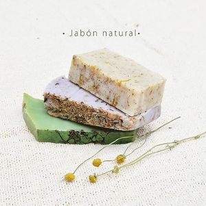 Jabones naturales at Selvamor in Rosario