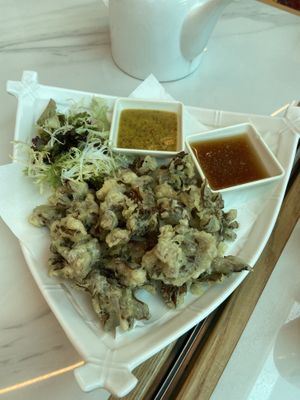 Maitake tempura   at Heartful Veggie 從心素食 in New Territories