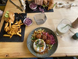 Thai sweetcorn fritter bowl, mex burger, no chick burger   at Roots in Barnstaple