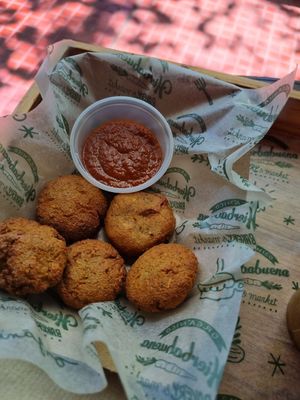 Nuggets at Hierbabuena Vegan in Buenos Aires