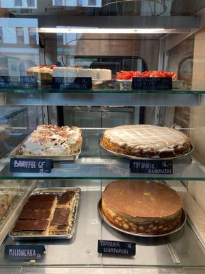 Cakes and tartelettes  at Baja Wegańska Cukiernia in Warsaw