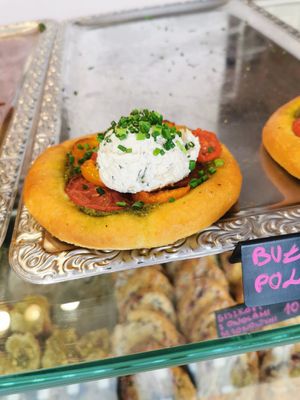  at Baja Wegańska Cukiernia in Warsaw