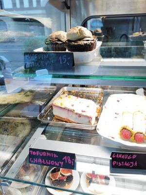  at Baja Wegańska Cukiernia in Warsaw