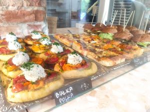  at Baja Wegańska Cukiernia in Warsaw