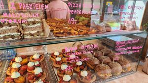  at Baja Wegańska Cukiernia in Warsaw