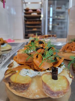 Bread with carrot salmon at Baja Wegańska Cukiernia in Warsaw