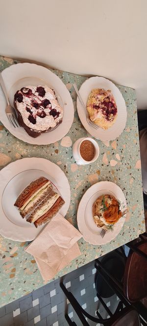  at Baja Wegańska Cukiernia in Warsaw