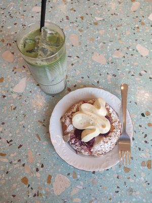  at Baja Wegańska Cukiernia in Warsaw