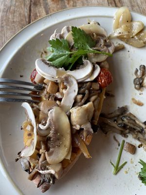   at Tropical Hideaway Cafe in Jeju