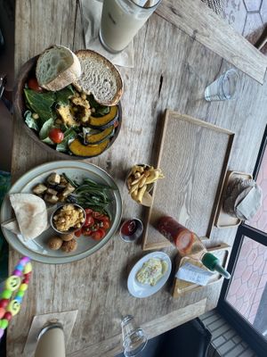 Hummus salad and falafel plate  at Tropical Hideaway Cafe in Jeju