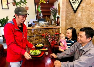 when i come here i just eat  noodle, it very well  at Tinh Quan in Da Nang