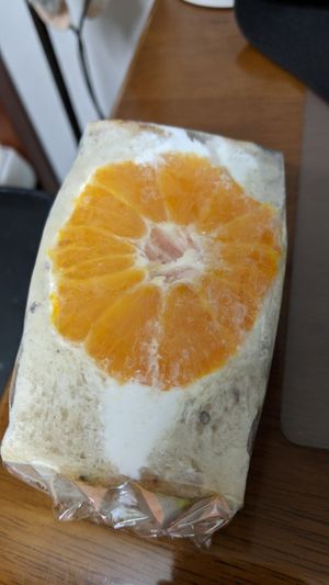 Fruit sandwich at Gion Iriser Vegan Sweets in Osaka