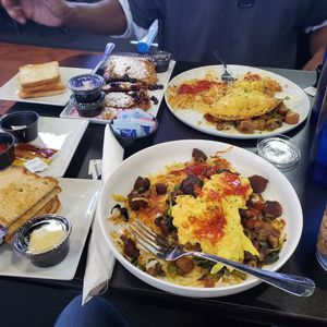 A nice vegan breakfast at Black & Blue Diner in Las Vegas