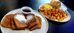 Not real maple syrup… wouldn’t be surprised if had HFCS at Black & Blue Diner in Las Vegas