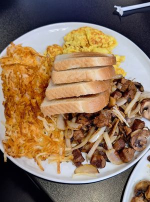 Vegan steak and eggs at Black & Blue Diner in Las Vegas