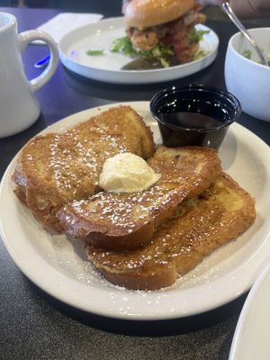   at Black & Blue Diner in Las Vegas