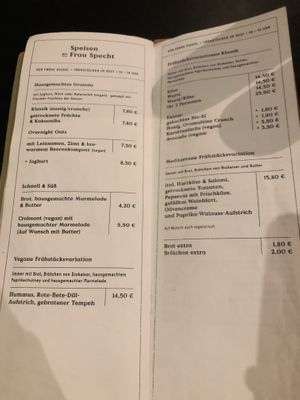 Breakfast and sandwiches  #Veganuary at Das Nest in Mainz