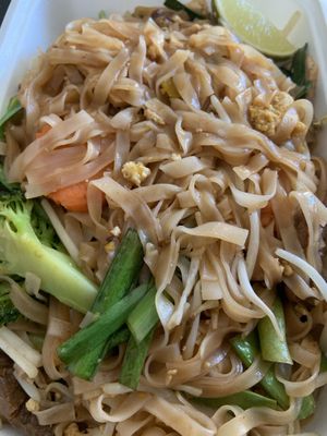 Pad Thai  at Yaowarat in Toronto