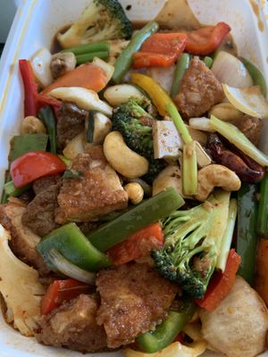 Cashew vegan chicken  at Yaowarat in Toronto