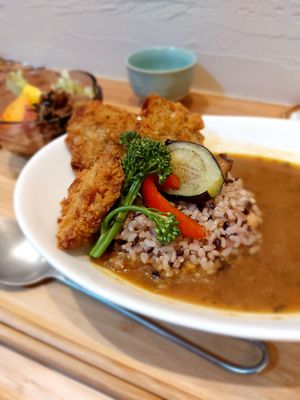 Vegan katsu curry (カツカレー) at Cafe Ren - Nakagyo in Kyoto