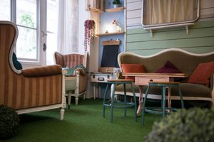 Intérieur at Garden in Angouleme
