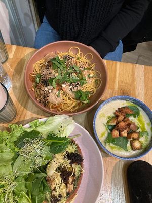 Thai noodles, soup & tartine  at Garden in Angouleme