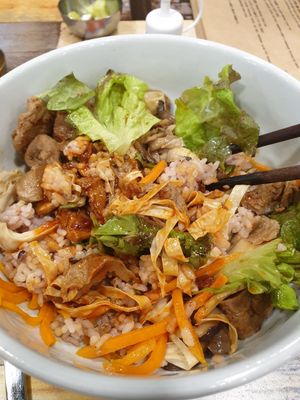 bibimbap at Think Vegan in Seoul