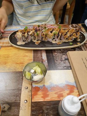 gimbap at Think Vegan in Seoul