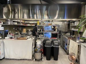 Open kitchen at Think Vegan in Seoul