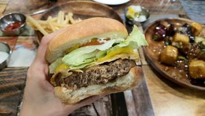 Think Vegan Burger - close-up at Think Vegan in Seoul