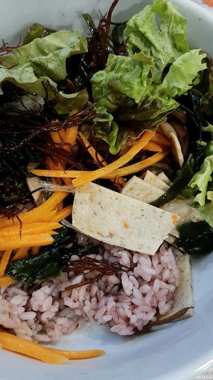 Vegan fishcake in Seaweed Bibimbap 해초비빔밥 at Think Vegan in Seoul