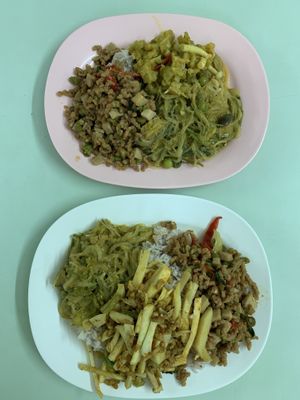 😋 at Tien Sin - Si Wiang in Bangkok