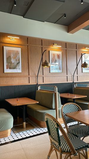 Not only that, the vibes is sooo cozy and aesthetic.  at Soedirman Coffee & Eatery in Bandung