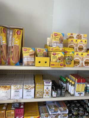 Gluten Free section at Urthly Vegan Market in Garden Grove