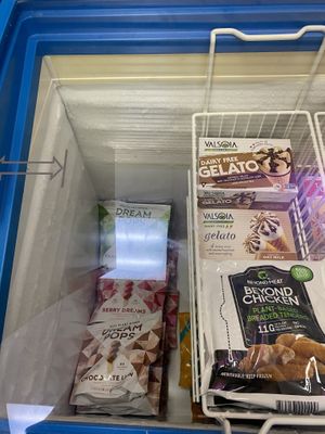 Dream Pops and Vegan Gelato  at Urthly Vegan Market in Garden Grove