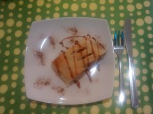 Apfelstrudel at Loving Hut in Madrid