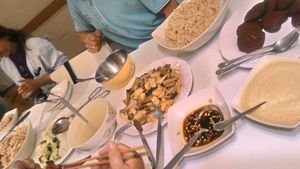 Stir fried veges with Spanish traditional dishes at Loving Hut in Madrid