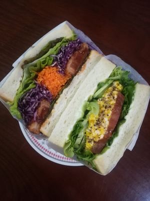 Limited offer vegan sandwiches at Marbre Vegan in Tokyo